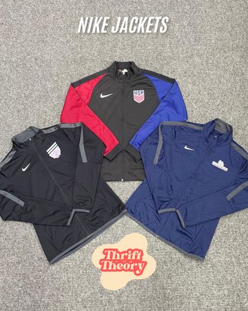 🔴 Nike Jackets - (03/09)