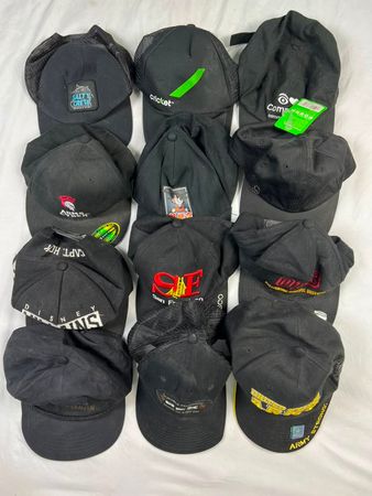 Caps