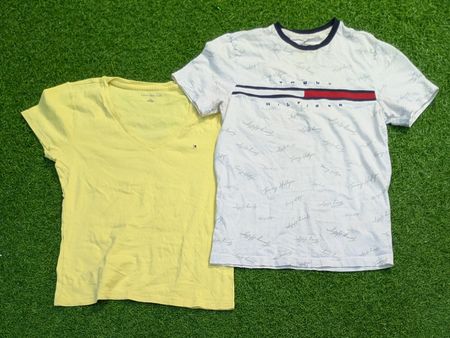 7605 - Tommy Hilfiger Camisetas de Manga Curta