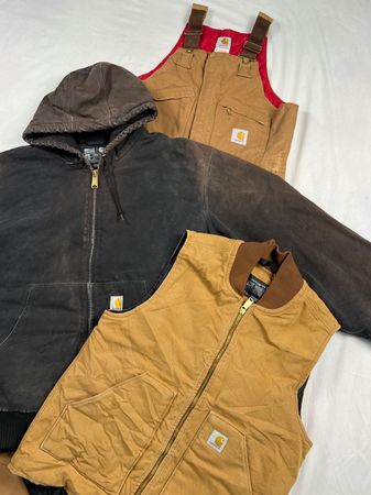 Carhartt mix item