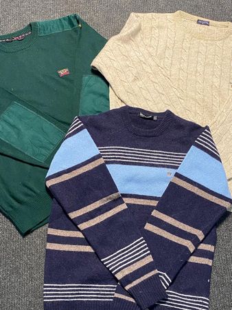 Mix brand knitwear serial # 1823
