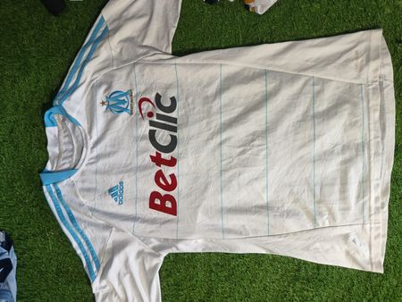 T-shirt da calcio personalizzata