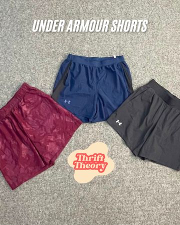 Under Armour Shorts - (04/04)