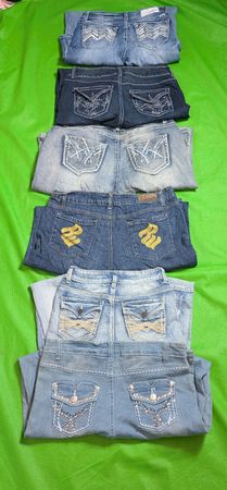 DESIGNER BOOTCUT JEANS BRAND'S INCLUDED MUDD, ROCAWEAR, GRACE,ETC