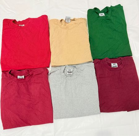 Schlichte T-Shirts