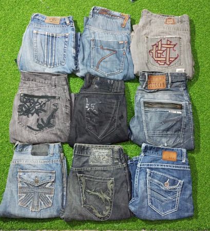 ECKO UNTLD AND OTHER MIX BRANDS JEANS (A 147)