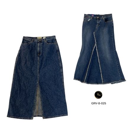 Women’s Vintage Denim Maxi Skirt – Classic Y2K Fashion. (GRV-8-025)