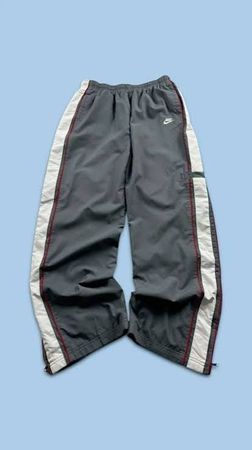Calças de Treino Largas Vintage Nike Premium