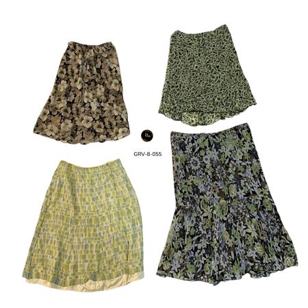 Women’s Y2K Poly Skirt – Premium Vintage Fashion Essential. (GRV-8-055)