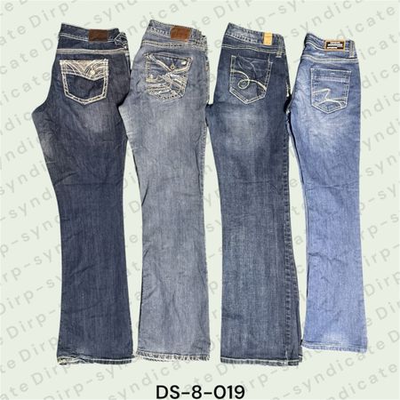 Y2K Embroidered Flare Jeans – Low Rise Retro Denim (DS-8-019)