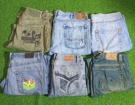 JEANS RED APE ET AUTRES MARQUES MIX (A 260)