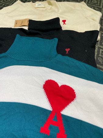 Ami Paris Sweaters