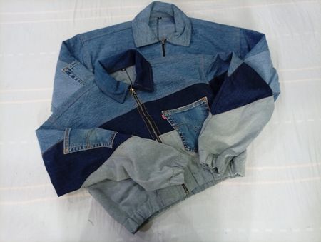 CR10542 Upcycled Levi’s Cropped Jackets
