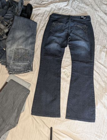 Y2K beautiful boot cut jeans 😎 N106