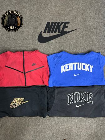 Nike Crewneck , Hoodies, Tracktop