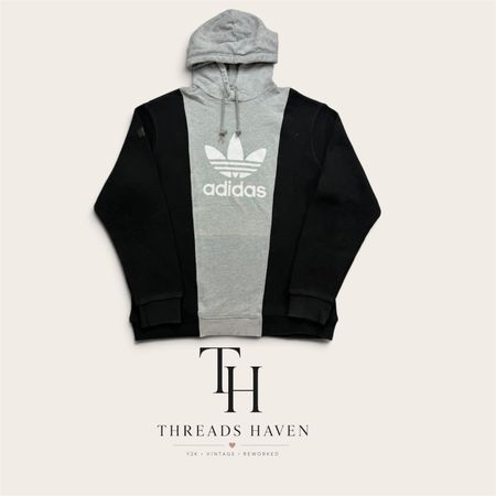 Upcycled Tapestry Hoodie – Unique Patterned Statement Hoodie