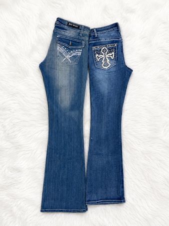 Jean bootcut stylé Y2K