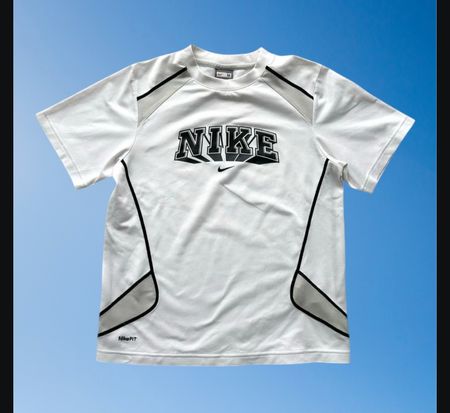 Mix branded t shirt