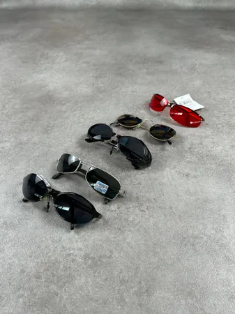 y2k sunglasses produced before 2003
