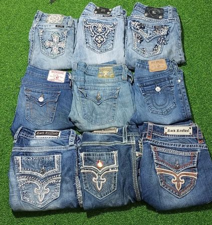 MISS ME , ROCK REVIVAL , TRUE RELIGION JEANS  (M 033)