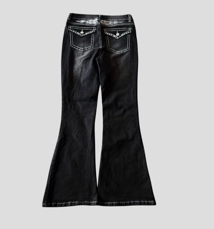 Jean évasé et jean bootcut Y2K