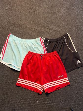 Adidas Shorts serial-2000