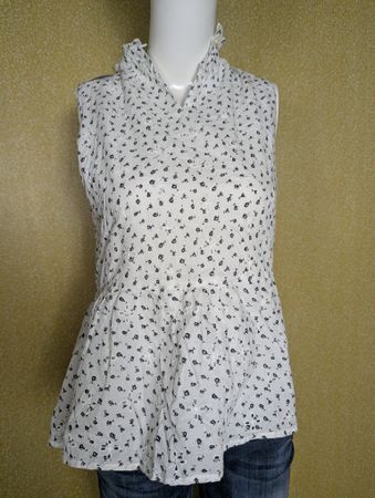 5 Pc Vintage Y2K Cottagecore & Romantic Collection - Eyelet Peplum Tops & Sheer Floral Maxi Dresses Großhandels-Bündel #55