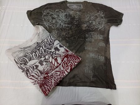 CR10516 Vintage Skull T-Shirts