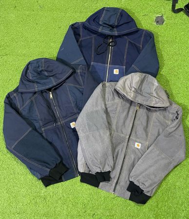 Veste hoodie Carhartt upcyclée