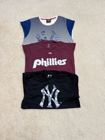 Major League Baseball T-Shirts