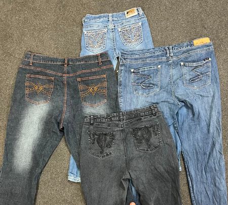 Y2K Jeans - Bt em 09  (18 pcs)