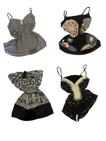 Y2K Schwarze Brosche Akzent Cami Tops-ST-196