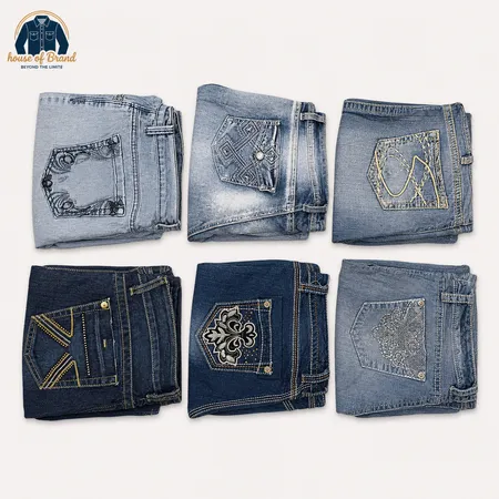 Jeans a zampa d'elefante