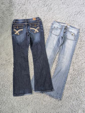 ***Y2K Retro Flare Jeans – Detailed Embroidered Denim