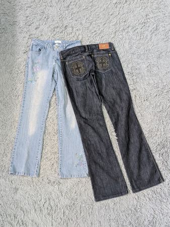 **Roupas Bordadas Y2K – Estilos Românticos e Retrô**