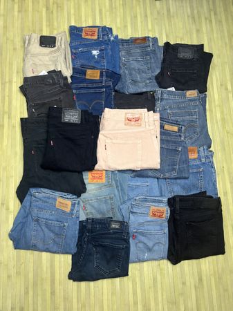 20x Women's Levi's Vintage Jeans - Wholesale Mix Lot