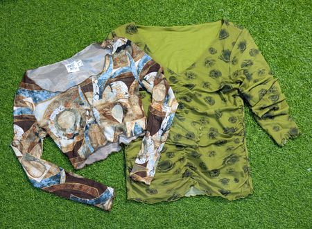 7420 - Y2K Style Blouses