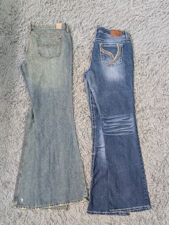 **Roupas Bordadas Y2K – Moda Fofa e Detalhada**