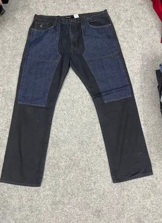 Mix branded jeans
