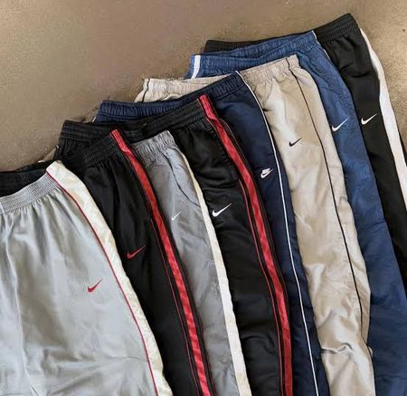 Premium Vintage Nike Baggy Trackpants