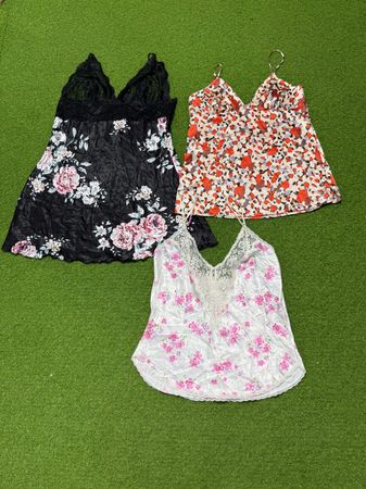 Yv145 Slip Tops 17P