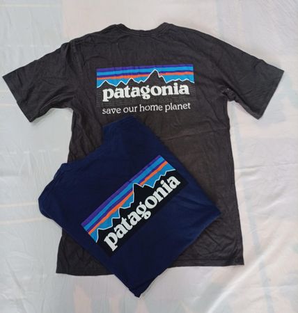 CR12427 Vintage Patagonia T-Shirts