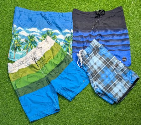 6985 - Surfing Shorts
