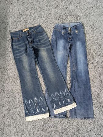 ***Tops Bordados Y2K – Mistura de Moda Detalhada dos Anos 2000