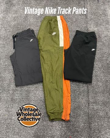🔴 Pantaloni sportivi Nike vintage - (19/09)