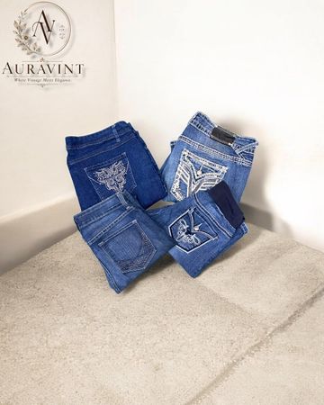 AV 1520 Y2K Embroidered BootCut Jeans