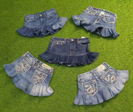 8067 - Miss me, True Religion e Rock Revival Gonne Mini in Denim Riciclate.