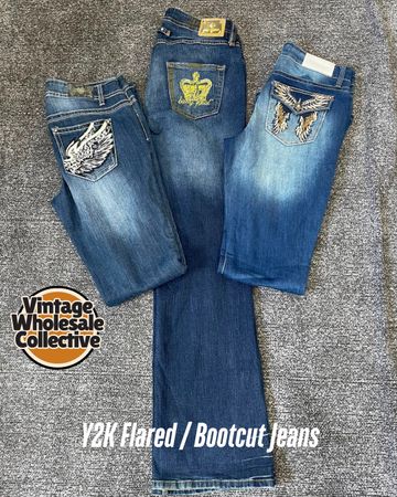 Y2K Flared/ Bootcut Jeans - (20/07)