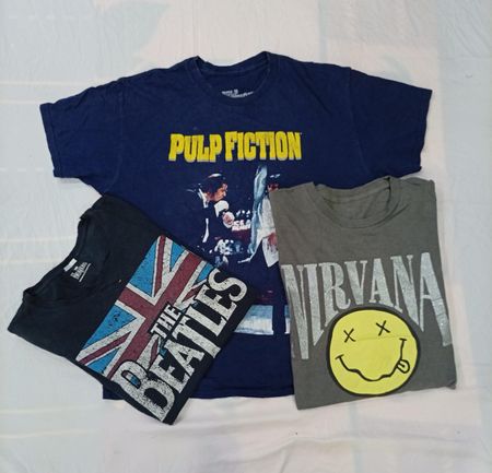 CR12355 Vintage Music T-Shirts