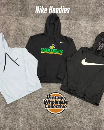 Nike Hoodies - (25/08)